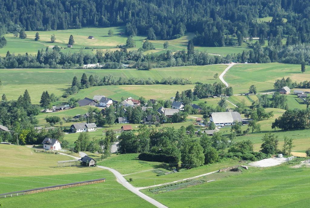 Homestay J&M Блед Экстерьер фото