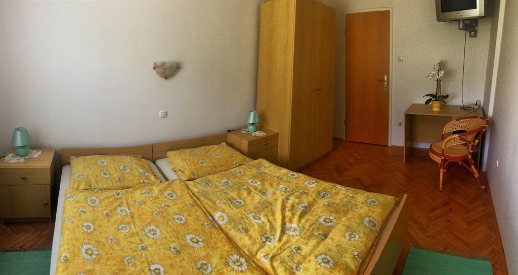 Homestay J&M Блед Экстерьер фото